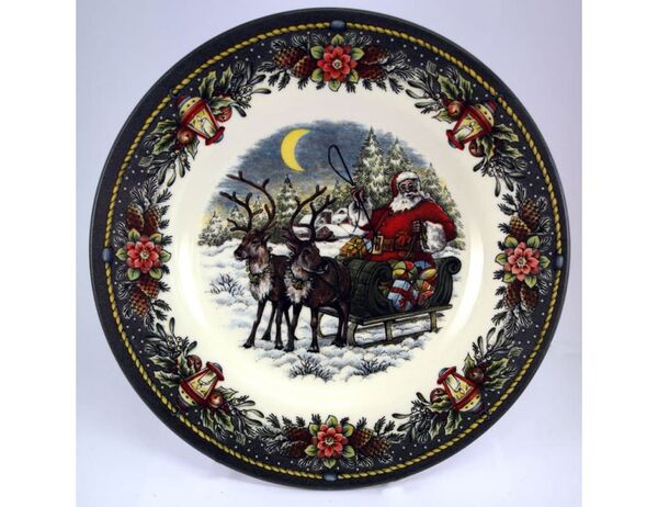 Тарелка закусочная Royal Stafford Сани Деда Мороза 21 см, фаянс - фото 1