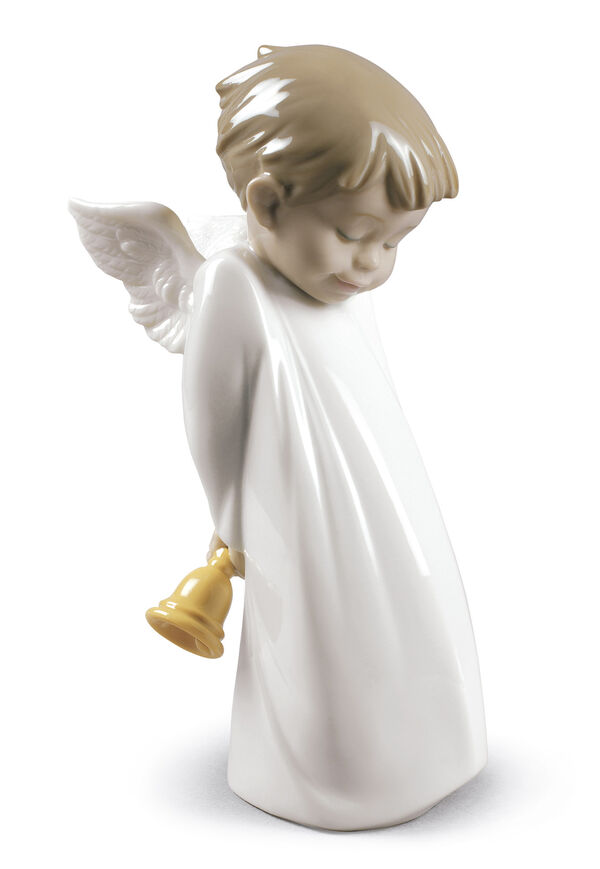 Фигурка Застенчивый маленький ангелочек 17х7х10 см, фарфор, NAO